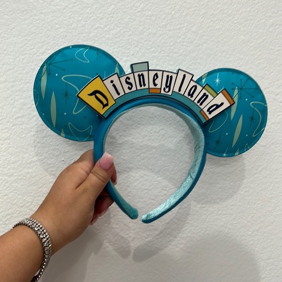 NEW Disneyland Blue Ears - Picture 2 of 5